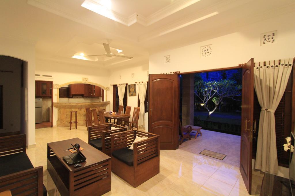 Graha Rusni Villa Ubud Exterior foto